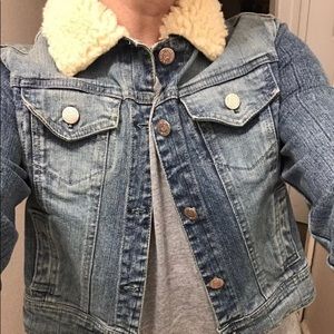 Short jean jacket